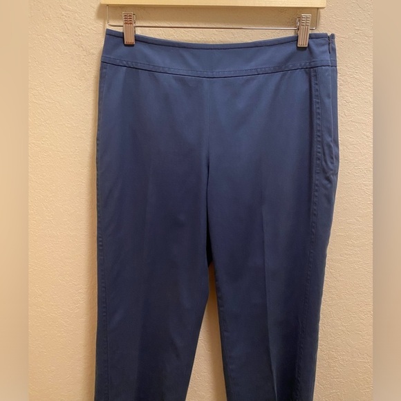 Akris Punto Blue Cropped Pleated Hem Pants Size 6 - Picture 2 of 8